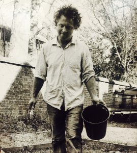 Image of artist, illustrator and writer Charlie Mackesy